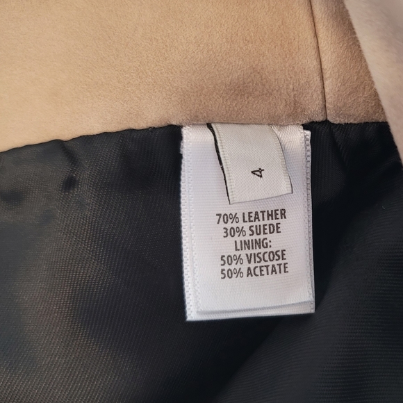 St. John Suede and Leather Paneled Trousers - Picture 4 of 13